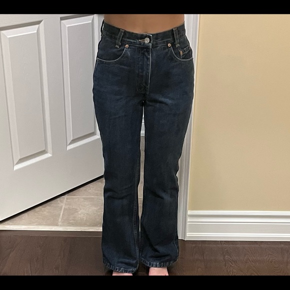 dark blue wash vintage levi jeans - Picture 3 of 3